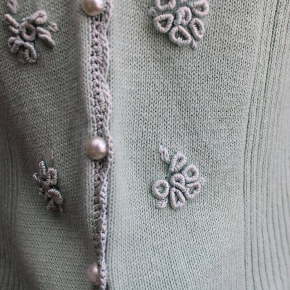 Rabbit Rabbit Rabbit Sage Green Floral Knit Short Sleeve Cardigan Size Medium/8 - Picture 6 of 7